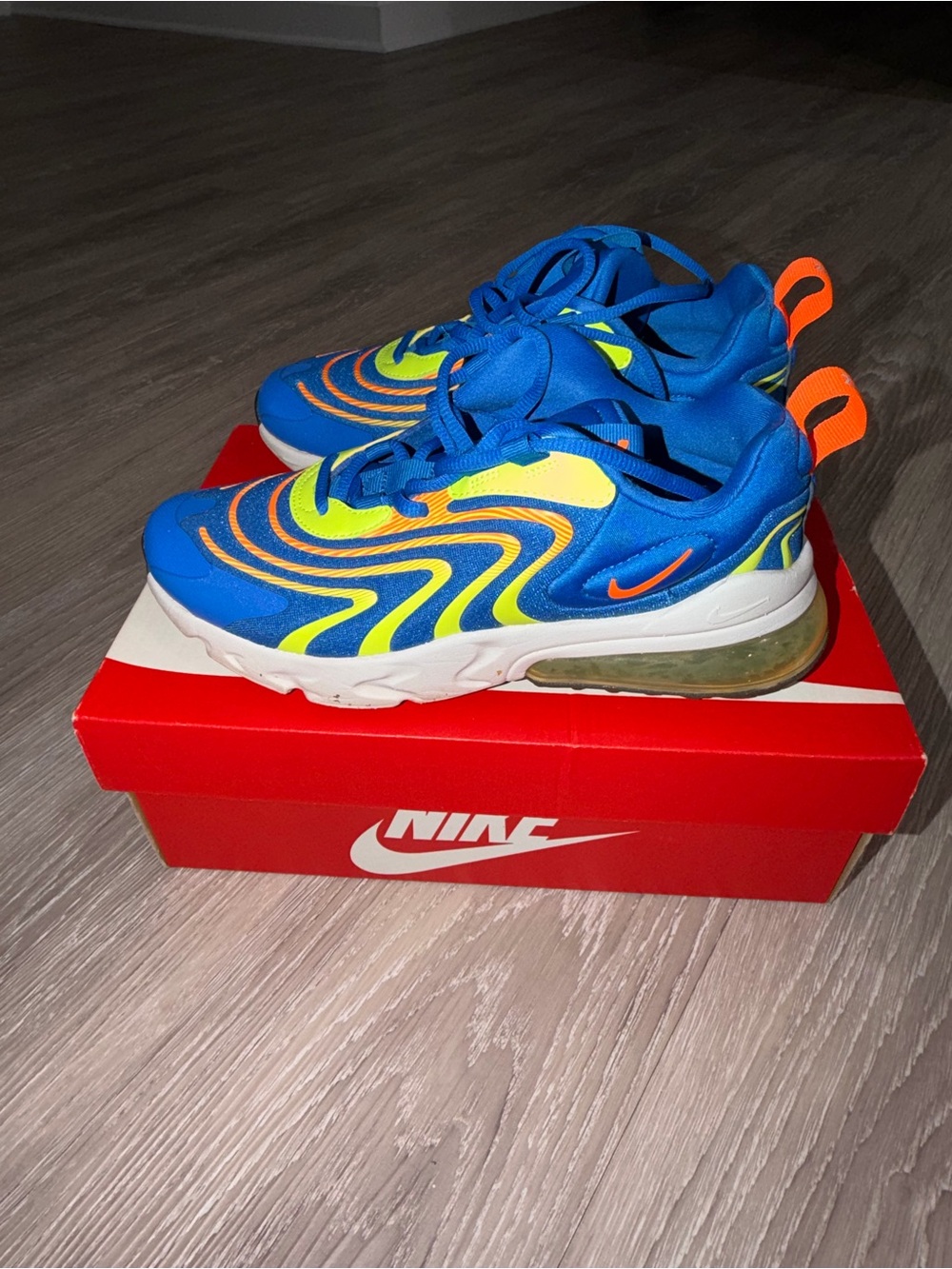 🔥 Nike Air Max 270 React ENG (GS) – Kids Size  4.5Y